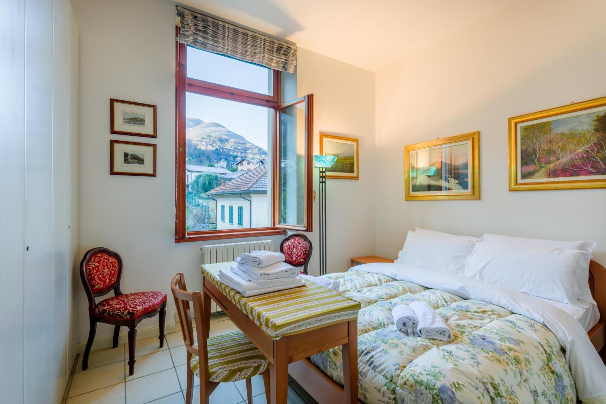 Regal Villa With Como Lake View And Free Parking 벨라지오 외부 사진