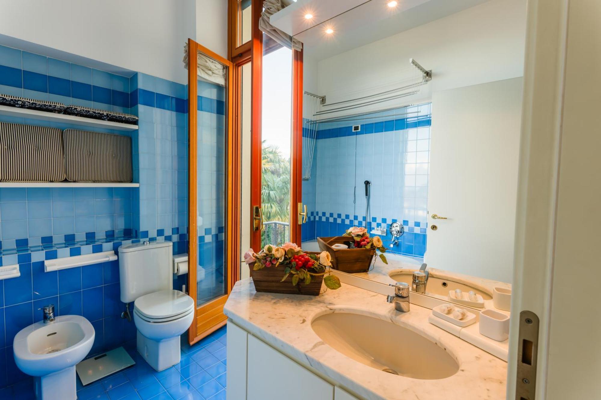 Regal Villa With Como Lake View And Free Parking 벨라지오 외부 사진