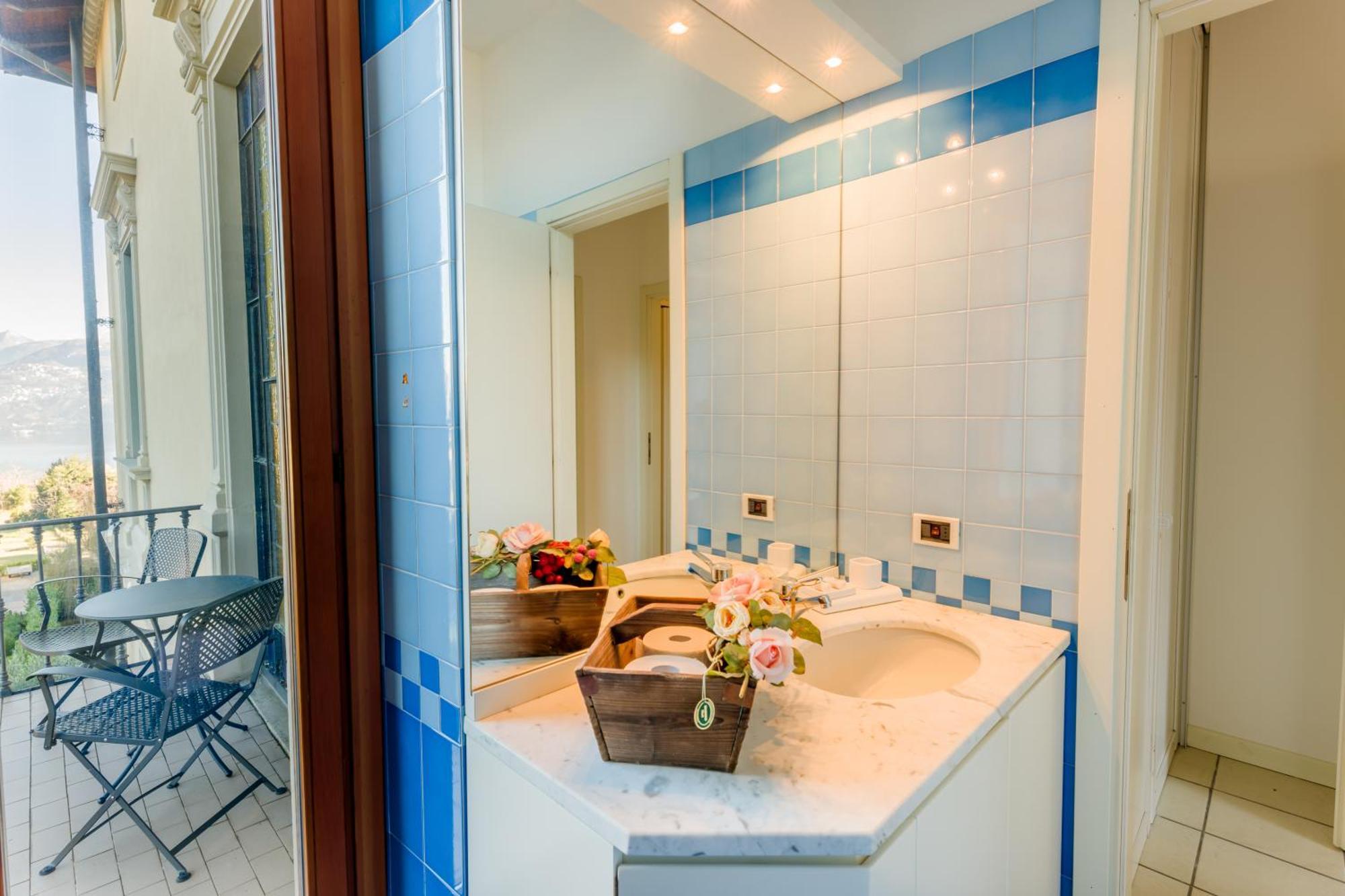 Regal Villa With Como Lake View And Free Parking 벨라지오 외부 사진