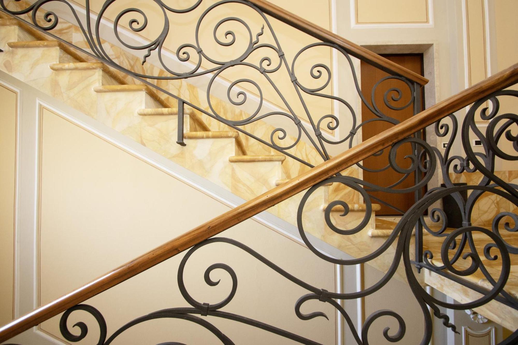 Regal Villa With Como Lake View And Free Parking 벨라지오 외부 사진